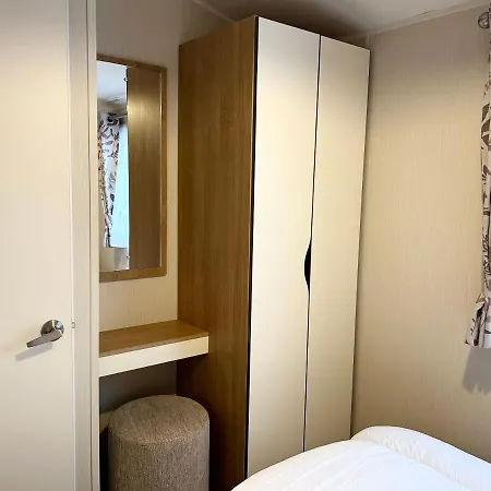 The Sandybel Caravan مكان تخييم Cark